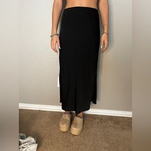 Black maxi skirt // size S